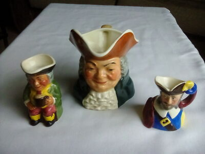 Vintage Kelsboro Ware Figur Krüge The Squire, grüne Jacke und Charles