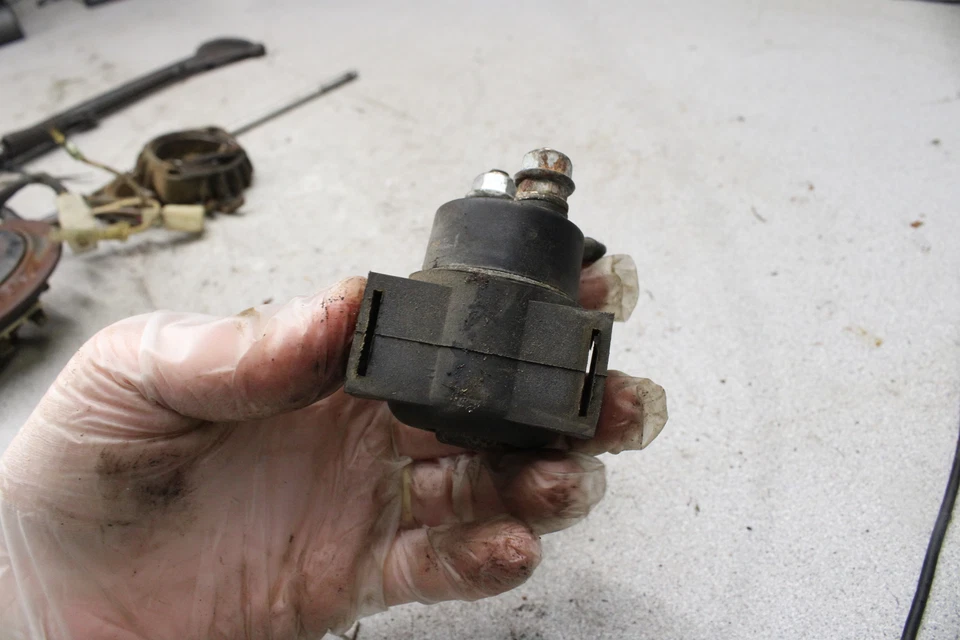 Kawasaki 750 CSR KZ750M 1982 motor arranque solonoide C1-2923.fo Foto 3 de 4