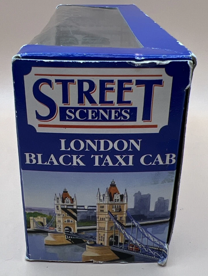 Street Scenes -London Black Taxi Cab Austin FX4 - Model Car - Box Damage - Image 2 of 4