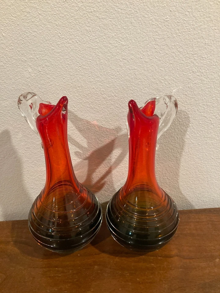 Set of 2, Vintage hand-blown ruby red & Green art glass pitcher or jug, 11" tall - Image 2 of 4