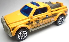 2025 MATCHBOX EMERGENCY RESCUE 4X4 MBX FIRE DEPT. ORANGE  DIECAST 2 3/4" TRUCK