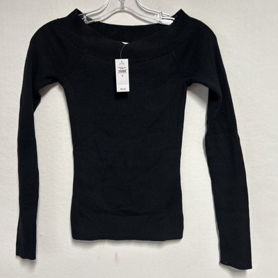 GAP NWT Size Small Black Sweater Round Neck Retail 59.99