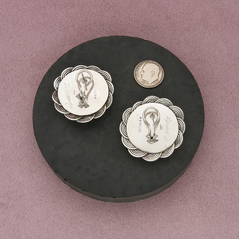 john hardy sterling silver vintage hand signed swirl omega-back earrings - Image 2 of 3