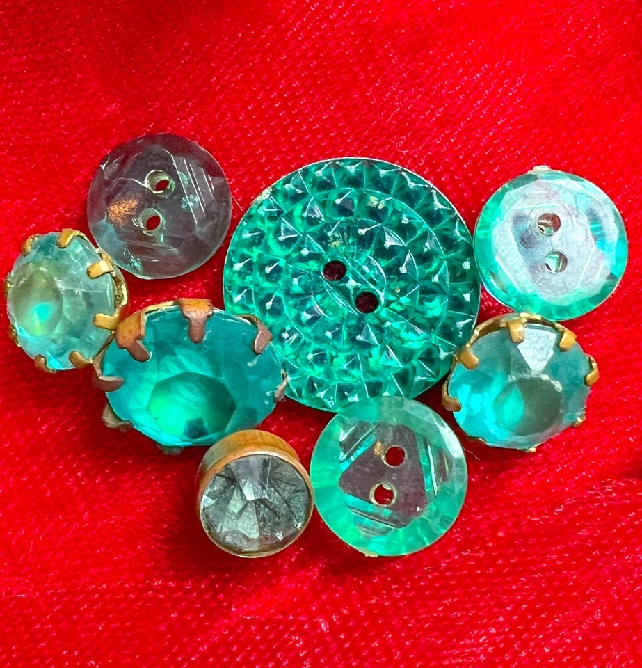 Antique Glass Button Lot Czech Art Deco Vintage Faceted Hobnail Metal Aquamarine - Image 4 of 4