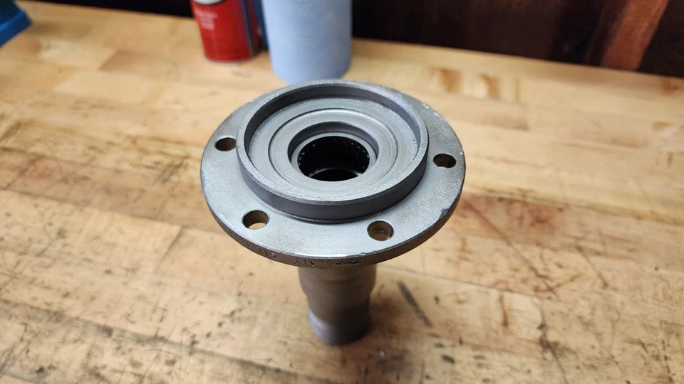 1985-1993 Dodge Truck W100 W150 W250 W350 RH Spindle for Dana 44F Axle Foto 4 de 4