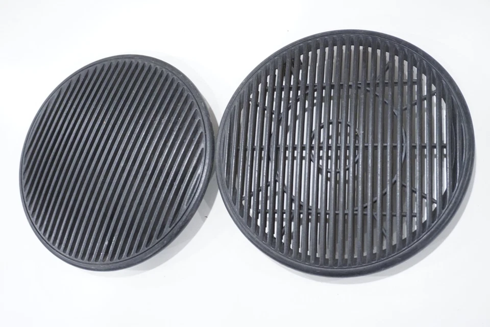 1993 - 1997 Honda Del Sol Door Panel Speaker Covers OEM - Image 2 of 4