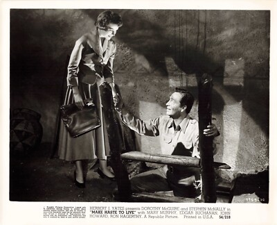 ORIGINAL VINTAGE KINO STILL FOTO FILM MAKE HSTE TO LIVE MARY MURPHY