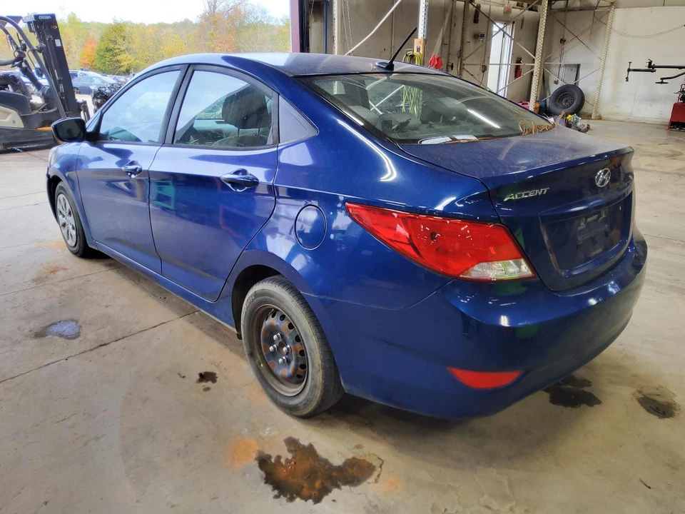 Б/у переднее центральное внутреннее зеркало заднего вида подходит: 2017 Hyundai Accent передний цент - Изображение 2 из 4