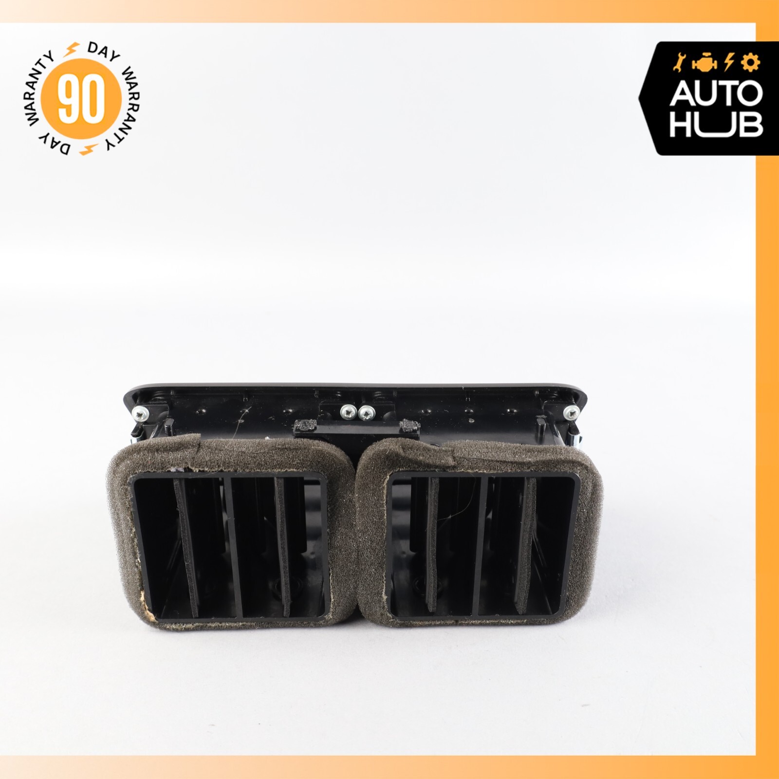 04-18 Maserati Quattroporte M139 Rear Center Console AC A/C Air Vent OEM