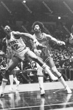 DC54 Artis Gilmore Chicago Bulls In Action 8x10 11x14 16x20 Photo