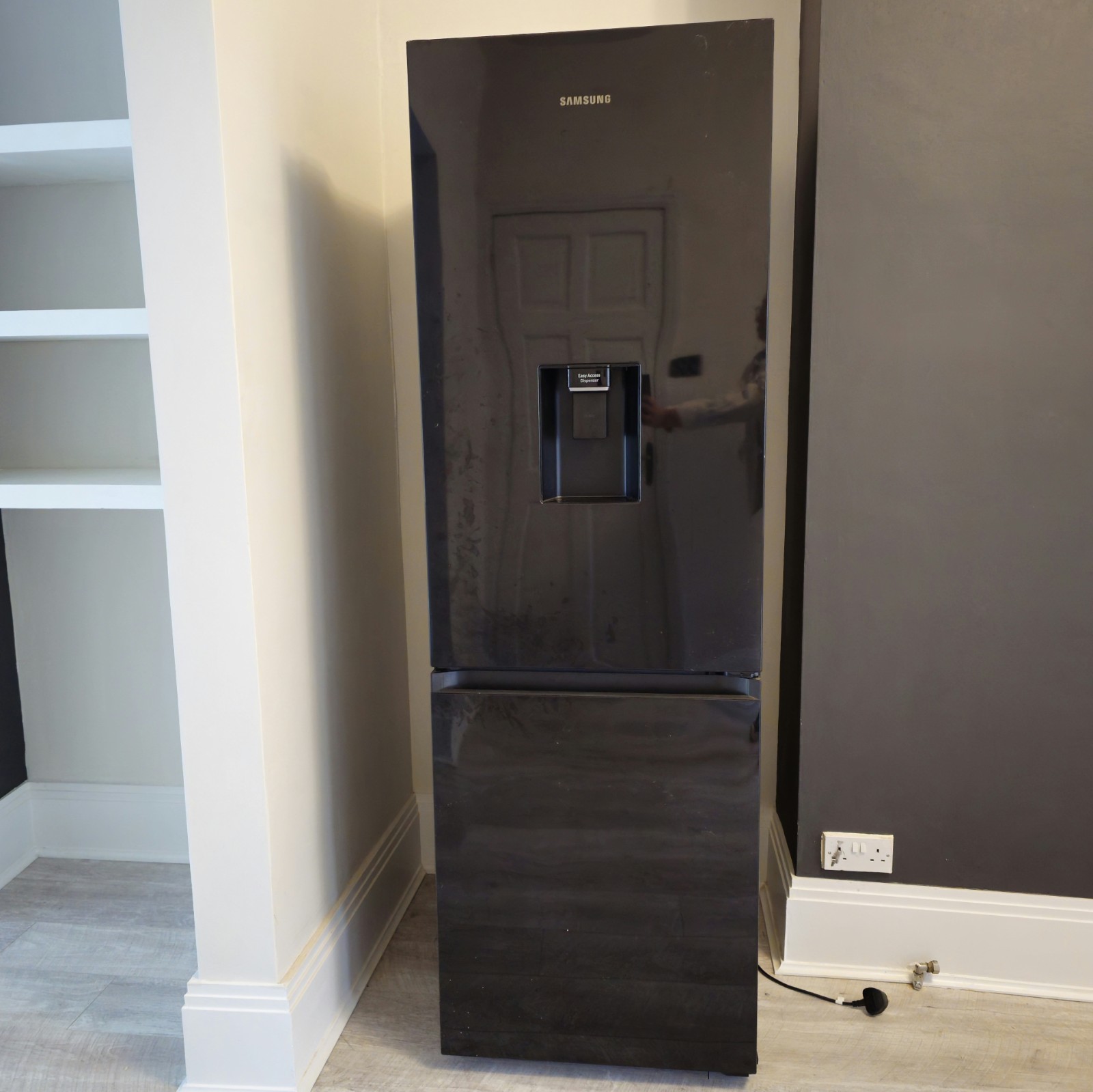 Samsung Fridge Freezer Series 6 SpaceMax Smart 65/35 RB34C632EBN/EU 