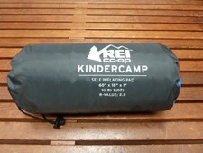 REI Kindercamp coussin autogonflant pour enfants 60"x18"x1" 1 lb 3 oz Valeur R 2,5 Bleu