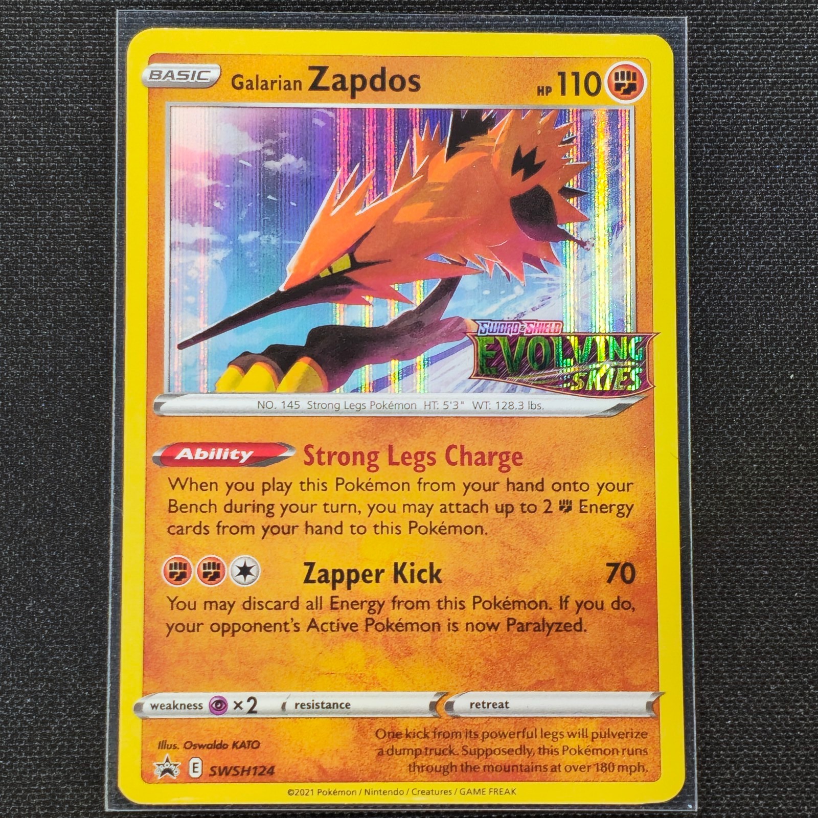 Galarian Zapdos - SWSH124 - Holo - Black Star Promo - Pokemon Card - NM/M