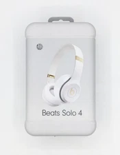 🌟BEATS Solo 4 Wireless Bluetooth- by Dr. Dre - BRAND NEW SEALED- White And Gold