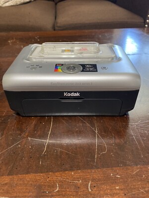 Kodak EasyShare Z650 6.1MP Digital Camera - Silver (With