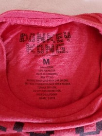 Nintendo It's On Like Donkey Kong NES Arcade Classic Boys T-Shirt Medium