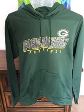 MAEJESTIC GREEN BAY PACKERS HOODIE SWEATER - COLOR GREEN - SIZE M