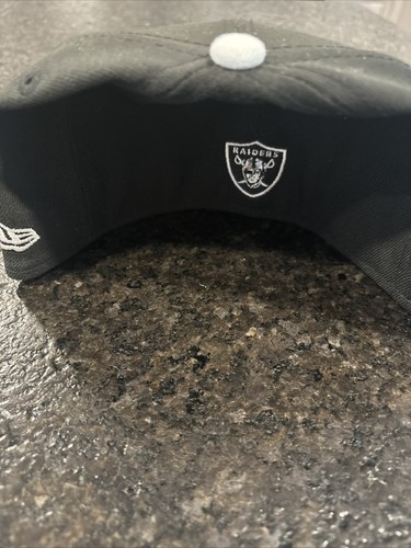 New Era Las Vegas Raiders 7 59FIFTY NFL Draft Fitted Hat NFL22 New - Picture 4 of 6