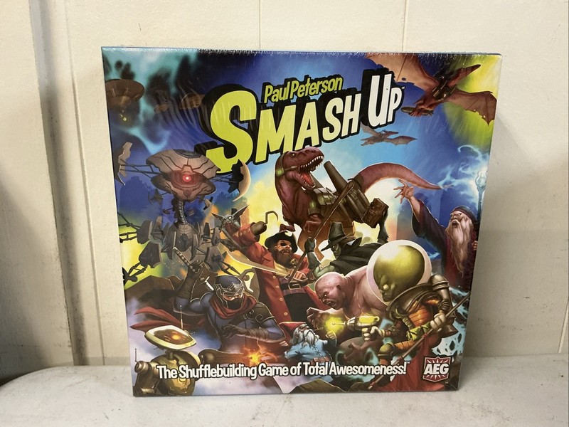 Smash Up Base Game Complete 2012 AEG Paul Peterson Shufflebuilding Card Game