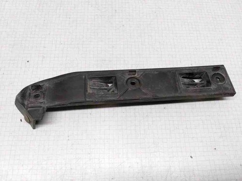 VW BORA Stoßstangenhalter vorne links 1J5807183B 1.90 Diesel 75kw 2003 32508920