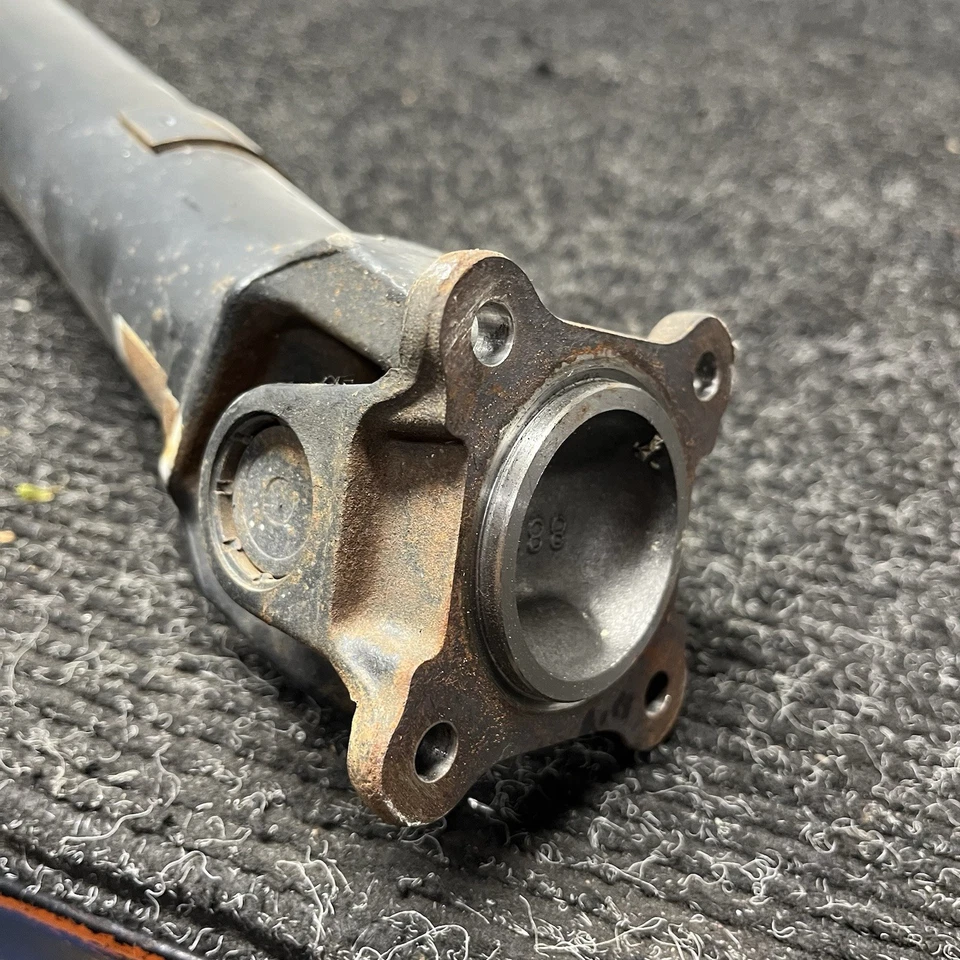 ☑️ 2015-2019 Subaru WRX STI Drive Shaft Driveshaft Assembly OEM 27111VA010 15-19 - Image 2 of 4