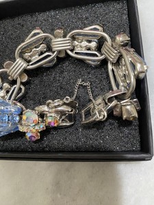 Magnifique bracelet vintage D&E Juliana pince noir et strass