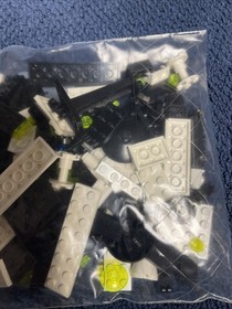 LEGO Space Exploriens 6899 Nebula Outpost 99.99% Complete 