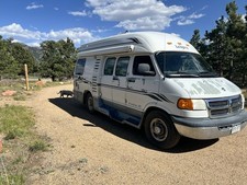 2003 Class B, 19 Foot Dodge Leisure Travel RV  Camper Motor Hame, Fully livable