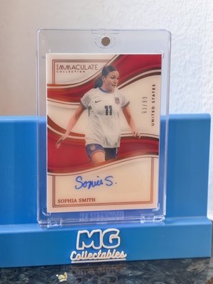 PANINI IMMACULATE COLLECTION 23/24 SOPHIA SMITH USA AUTO /99 USWNT
