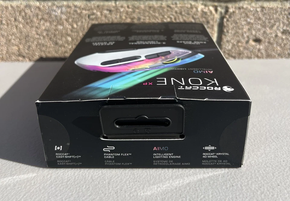 Roccat Kone XP Wired Optical Gaming Mouse White Sealed!! - Image 4 of 4