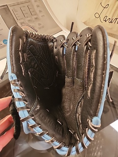 Louisville Slugger EZ-LOC Diva Serie DVBDGA1050 10,5" Jugend Softballhandschuh blau - Bild 4 von 6