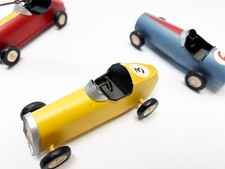 Hand Made Wooden Retro Car Mobile Home Decoration - Boys Room (Needs Fixing)