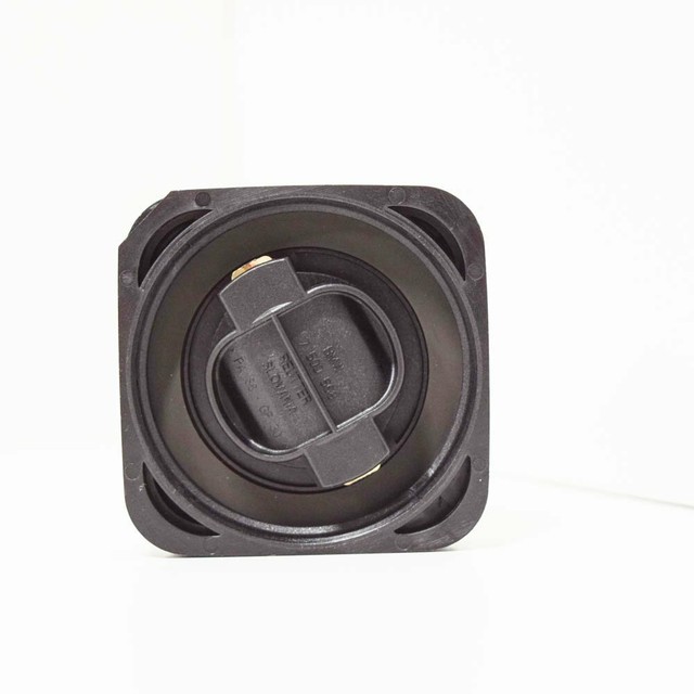 BMW 1 3 5 6 7 X3 Z Series Engine Oil Filler Cap 11127500568 7500568 NEW GENUINE eBay