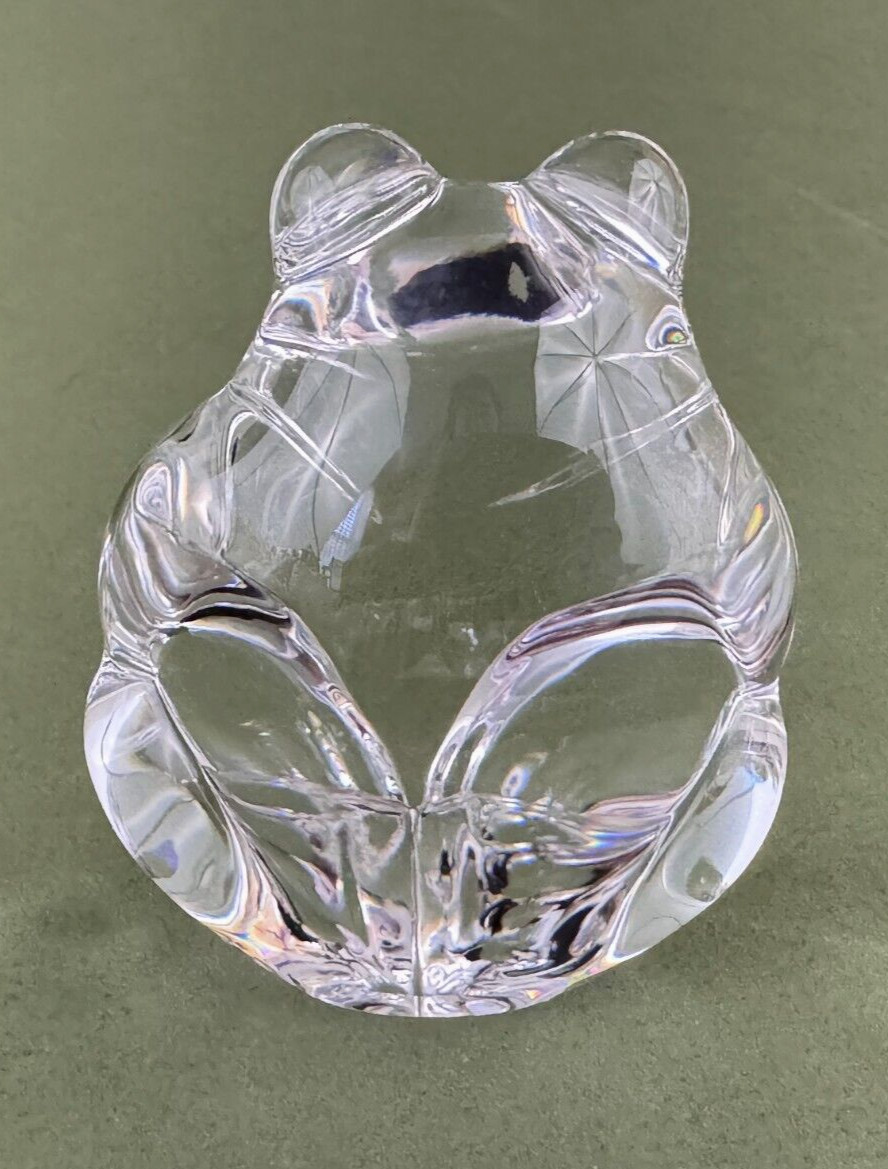 Lloyd Atkins Steuben Signed Bear Crystal Figurine Hand Cooler Paperweight 2.5''H