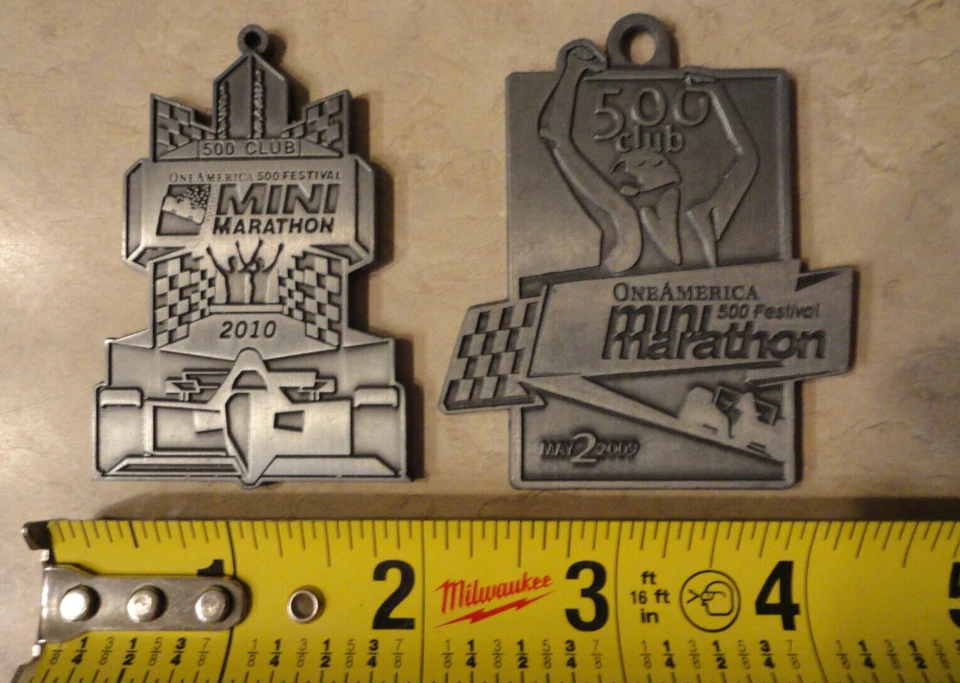 Medalhas de mini maratona de corrida Indy 500 13.1 carro Indy Indy 2009 2010 corrida EUA - Imagem 3 de 4