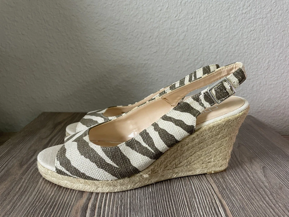 Sandalias de cuña tejidas con estampado de cebra Chicos Simon de segunda mano talla 9 Foto 4 de 4