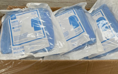 12 Medline SIRUS Surgical Gown Level 4 Size: LARGE Poly-Reinforced DYNJP2601