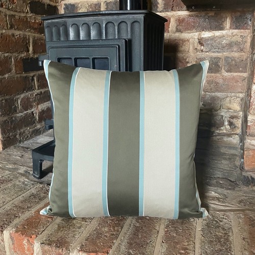 1062. Empire stripe Jacquard Fabric, price per 1/2 metre - Picture 5 of 5