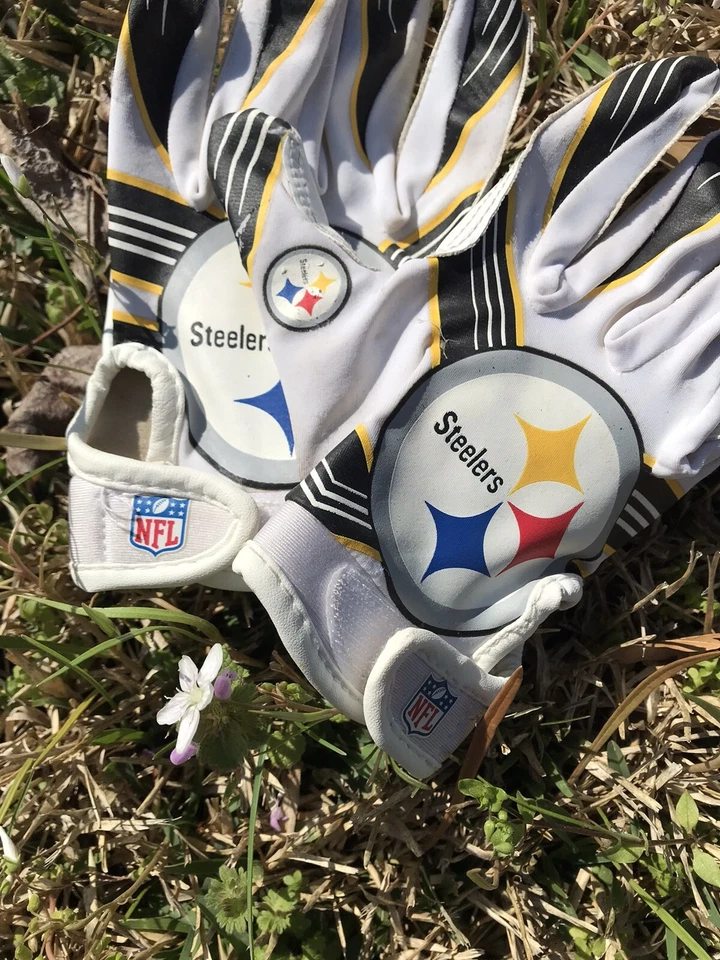 Steelers 手套,青少年 M 码,二手 — 第 2/4 张图片