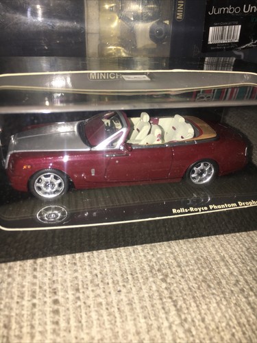 Minichamps 1/43 Scale 436 134731 - Rolls Royce Phantom DHC - Met Red - Picture 2 of 6