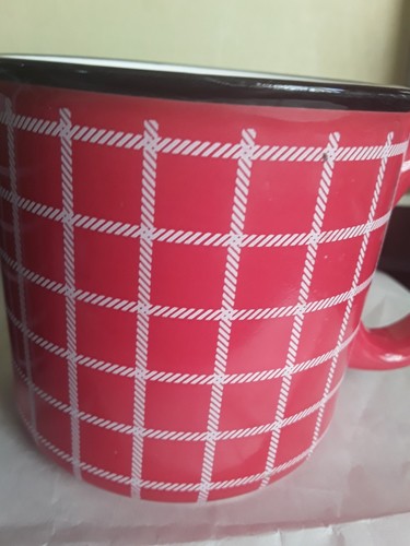 Juego de 2 tazas de sopa de café a cuadros rojos y verdes Hallmark Christmas Holiday - Imagen 4 de 9