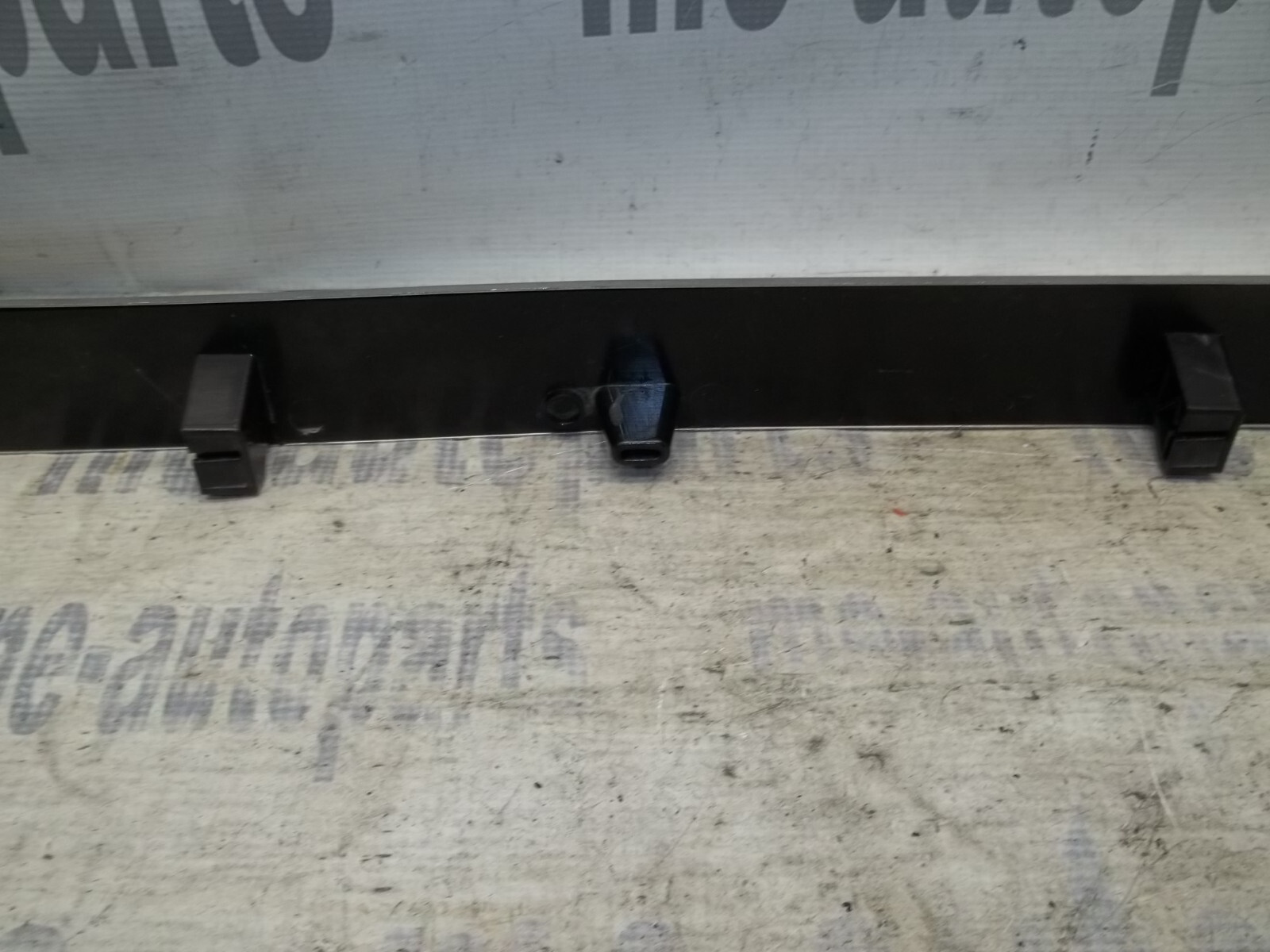08-10 Bentley Continental Gt Coupe OEM Right Passenger Door Sill Scuff Plate