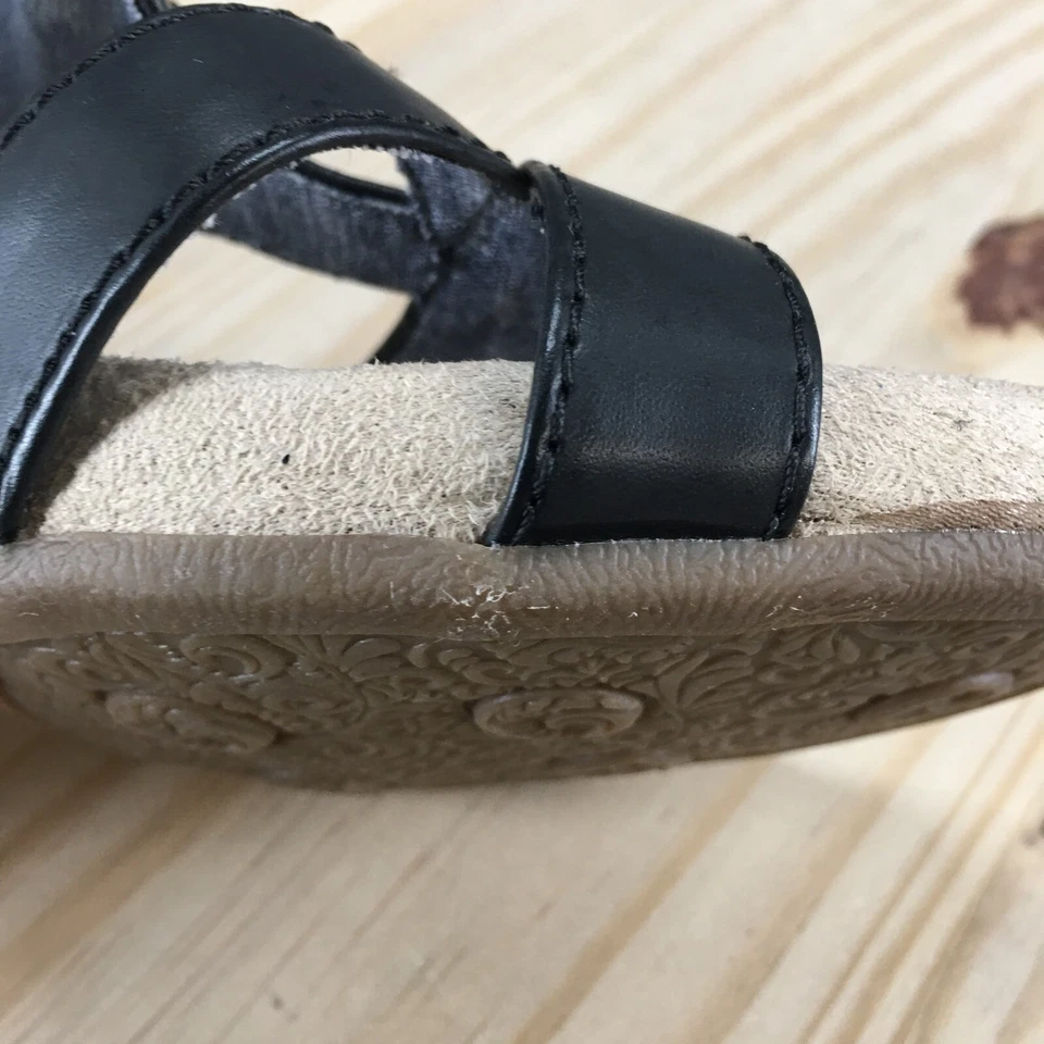 Sandálias femininas Dr. Scholls 11 M ponderando salto bloco couro preto - Imagem 4 de 4
