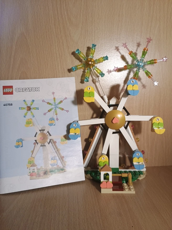 LEGO 40758 Celebration: Ferris Wheel with Fireworks, photo 1 of 5