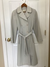 Vintage Forecaster of Boston Beige/Cream Trench Coat Size 9/10 FITS SMALL