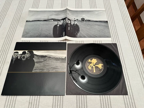 U2 The Joshua Tree Gatefold OG Lyrics Poster Island Records 90581-1 LP NM-