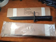 USGI Bayonet Vietnam Era Dated 1/61 M 6  M 1 4