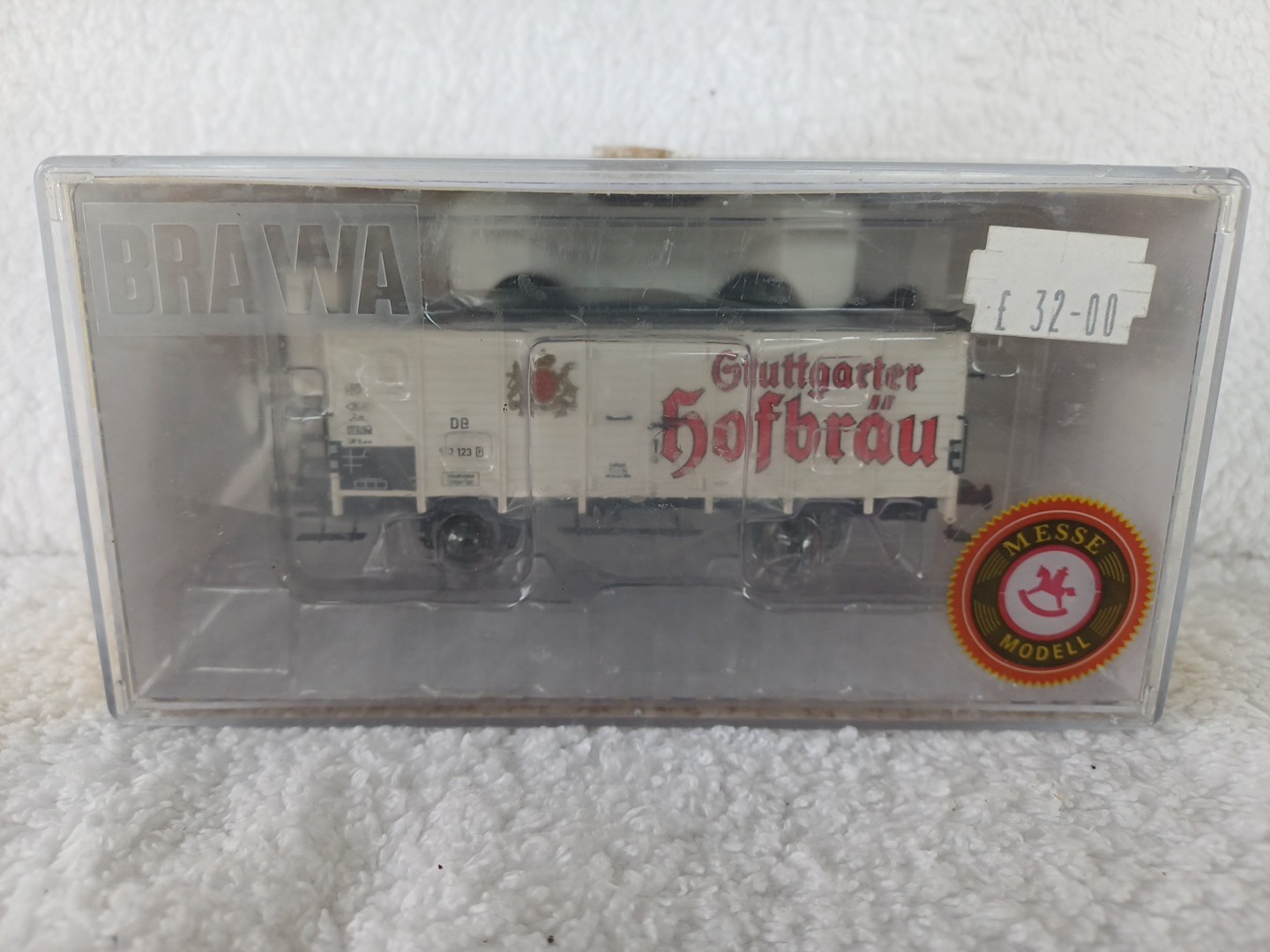Brawa HO Gauge 49006 DB Covered Beer Wagon Stuttgarter Hofbrau Epoche III