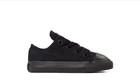 Classic Converse Low-Top Chucks for the younger courtsters. Size 4 Infant — photo 1