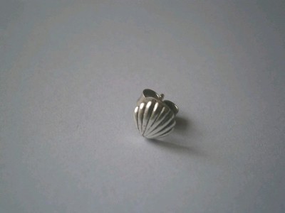 Vintage Sterling Silver 925 Clam Shell Stud Earring - Free Postage!!
